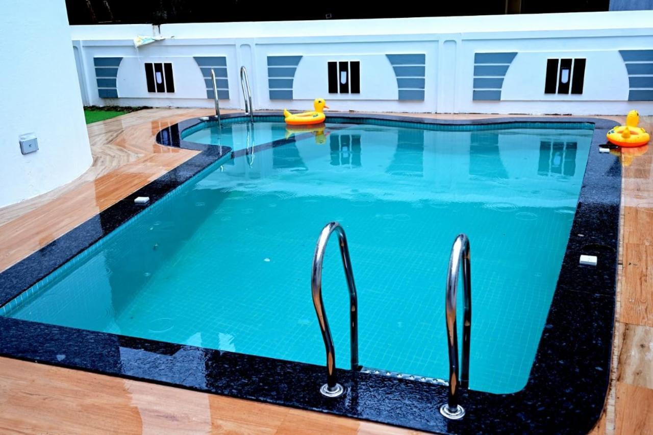 White House Villa-Private Pool Navelim Exterior photo